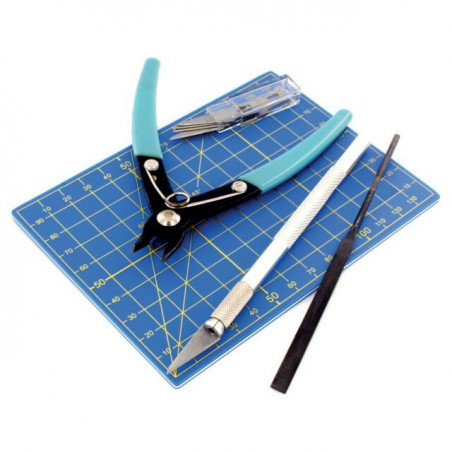 SET OUTILLAGE DE BASE ITALERI 1