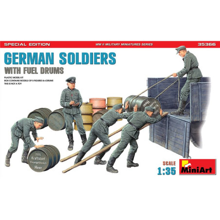 SOLDATS ALLEMANDS AVEC FUEL DE CARBURANT 1/35 MINIART