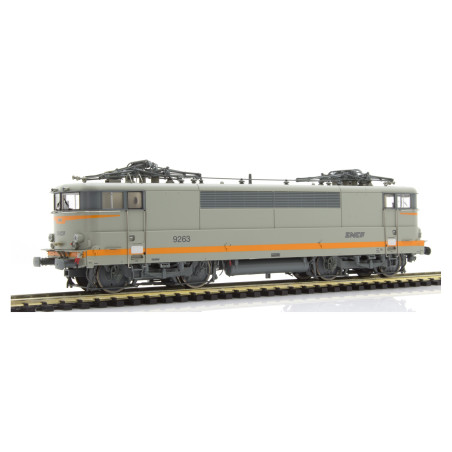 1/87 REE LOCOMOTIVE ELECTRIQUE BB 9263 LIVREE BETON SNCF ANALOGIQUE