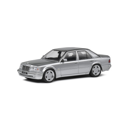 MERCEDES BENZ E60 AMG W124 1994 1/43 SOLIDO