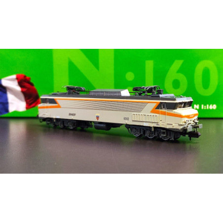 1/160 ARNOLD LOCOMOTIVE ELECTRIQUE CC 6512 LIVREE BETON SNCF ANALOGIQUE