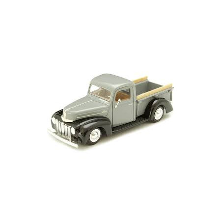 FORD JAILBAR PICK UP 1942/1947 1/24 MOTORMAX